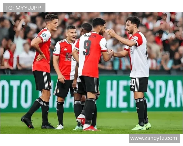 矿工队与费耶诺德的激烈对决揭示足球战术与团队精神的较量 矿工队与费耶诺德的激烈对决揭示足球战术与团队精神的较量